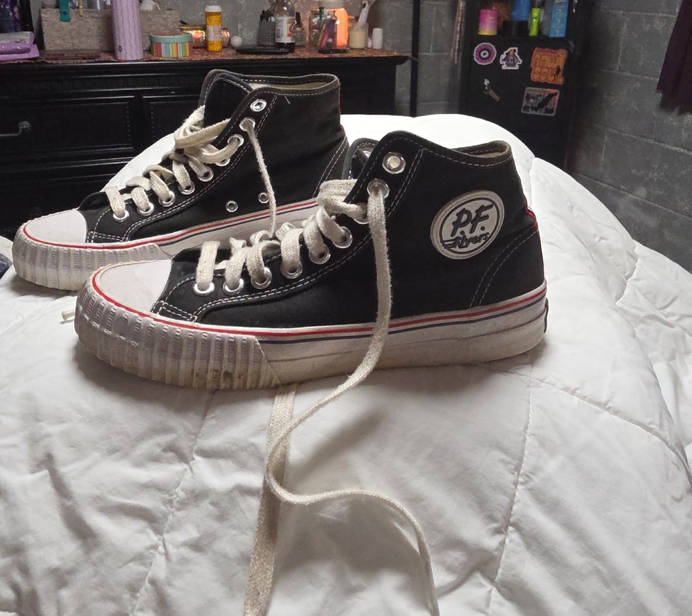 PF Flyers